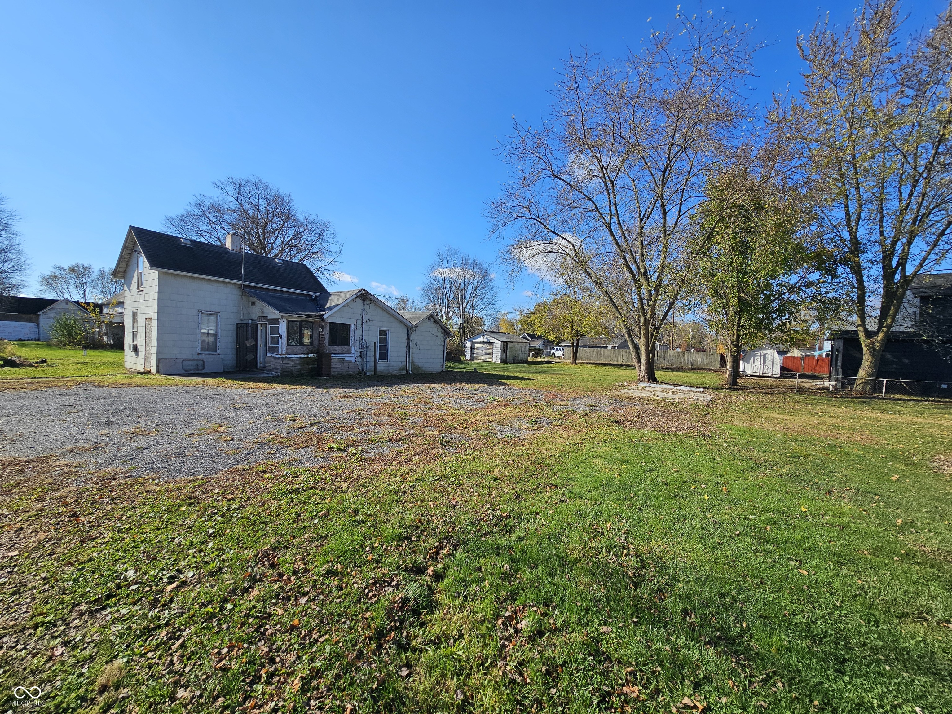 108 South Center Street Greenfield, IN 46154 - Photo 5 of 9