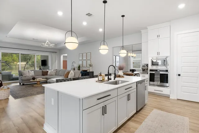 $3,800 | 7617 Alouette Drive, Austin, TX 78738