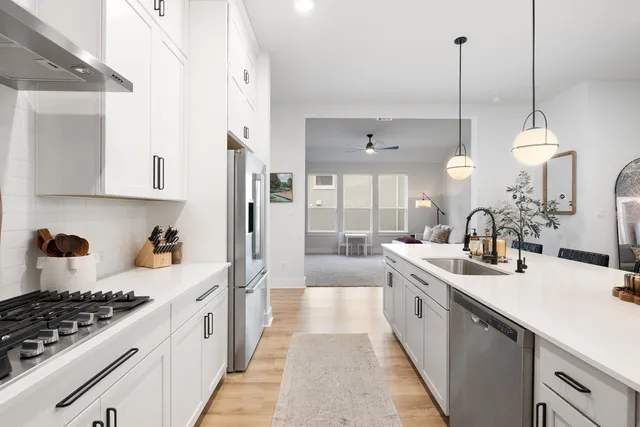 $3,800 | 7617 Alouette Drive, Austin, TX 78738