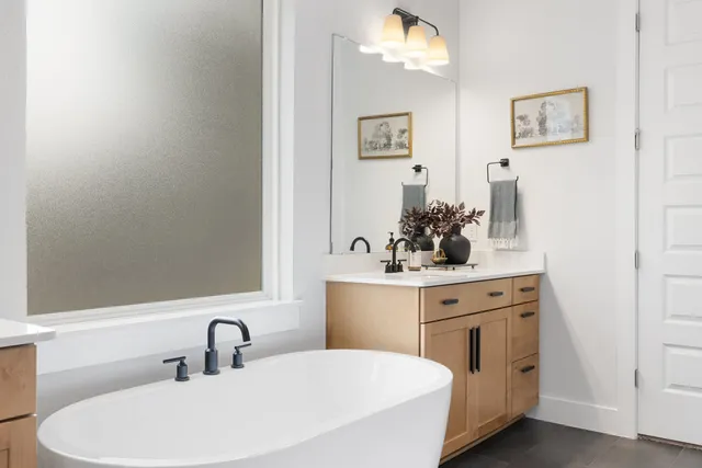 $3,800 | 7617 Alouette Drive, Austin, TX 78738