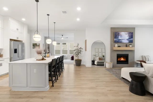 $3,800 | 7617 Alouette Drive, Austin, TX 78738