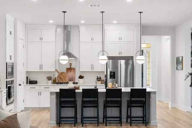 $3,800 | 7617 Alouette Drive, Austin, TX 78738