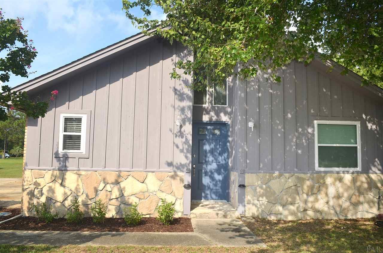 5137 Black Road Milton, FL 32583 - Photo 3 of 35 Gallery Image 3