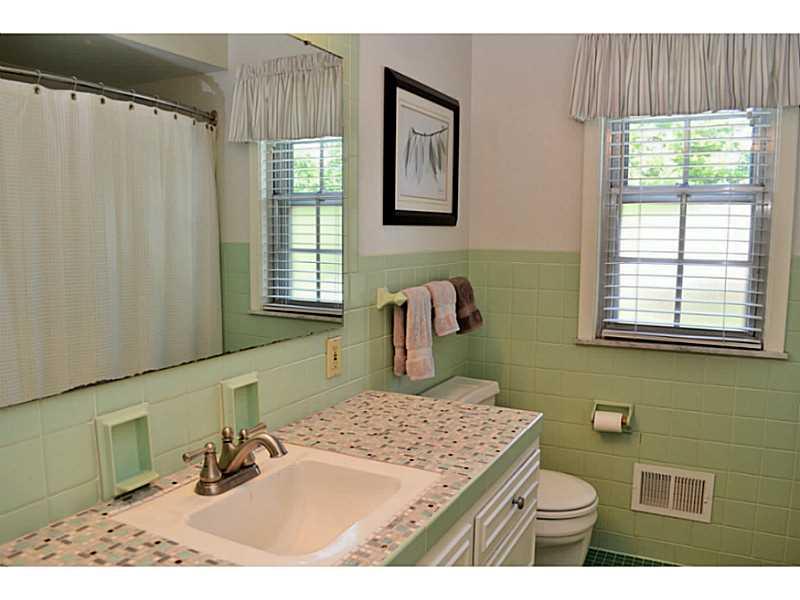 4818 Cavendish Road Indianapolis, IN 46220 - Photo 16 of 24