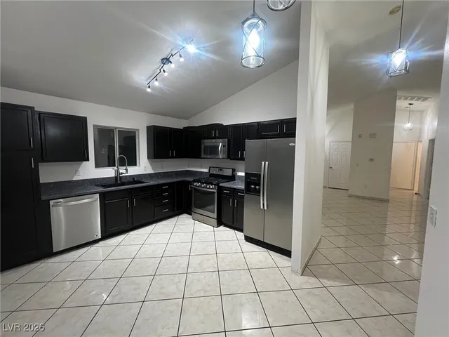 $1,995 | 8244 Ogee Drive, Las Vegas, NV 89145