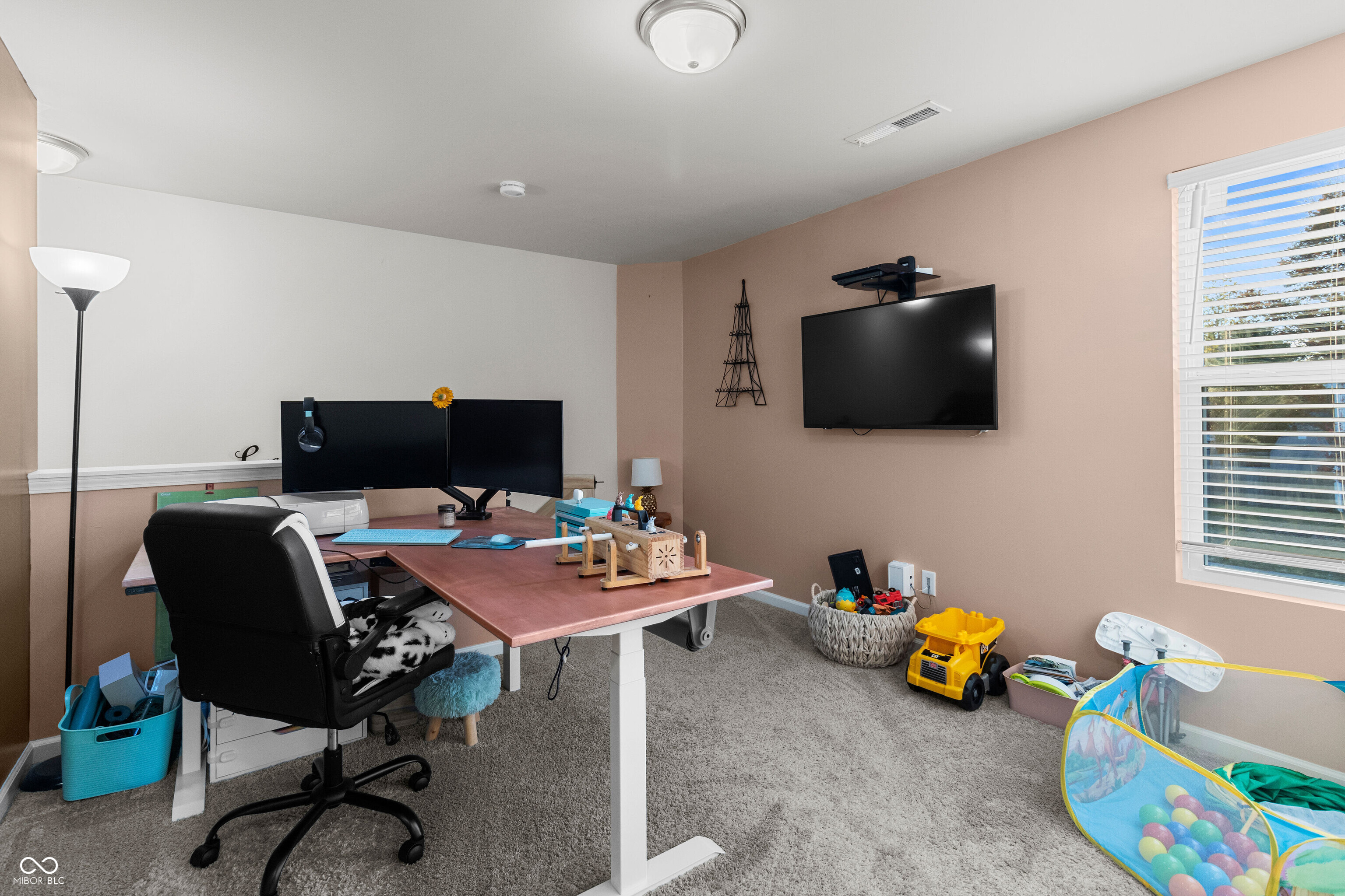 1112 Oregon Way Anderson, IN 46012 - Photo 14 of 26