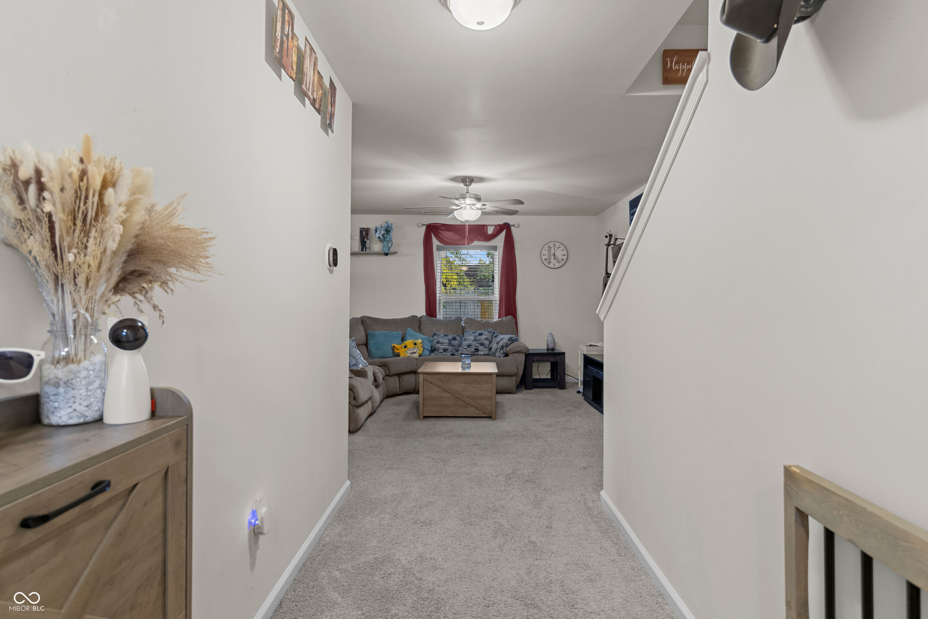 1112 Oregon Way Anderson, IN 46012 - Photo 5 of 26