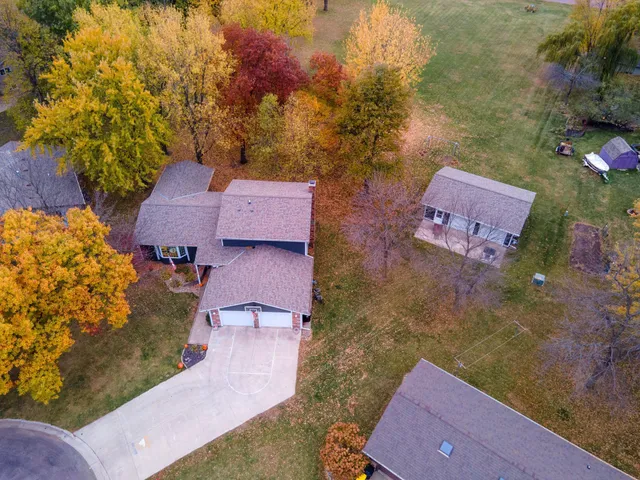 $339,000 | 1835 Jamison Drive, Windom, MN 56101