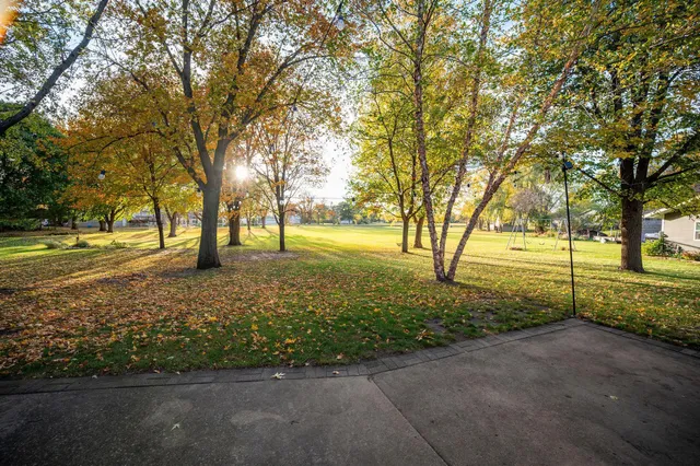 $339,000 | 1835 Jamison Drive, Windom, MN 56101