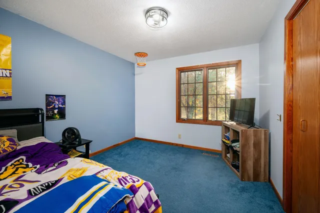 $339,000 | 1835 Jamison Drive, Windom, MN 56101