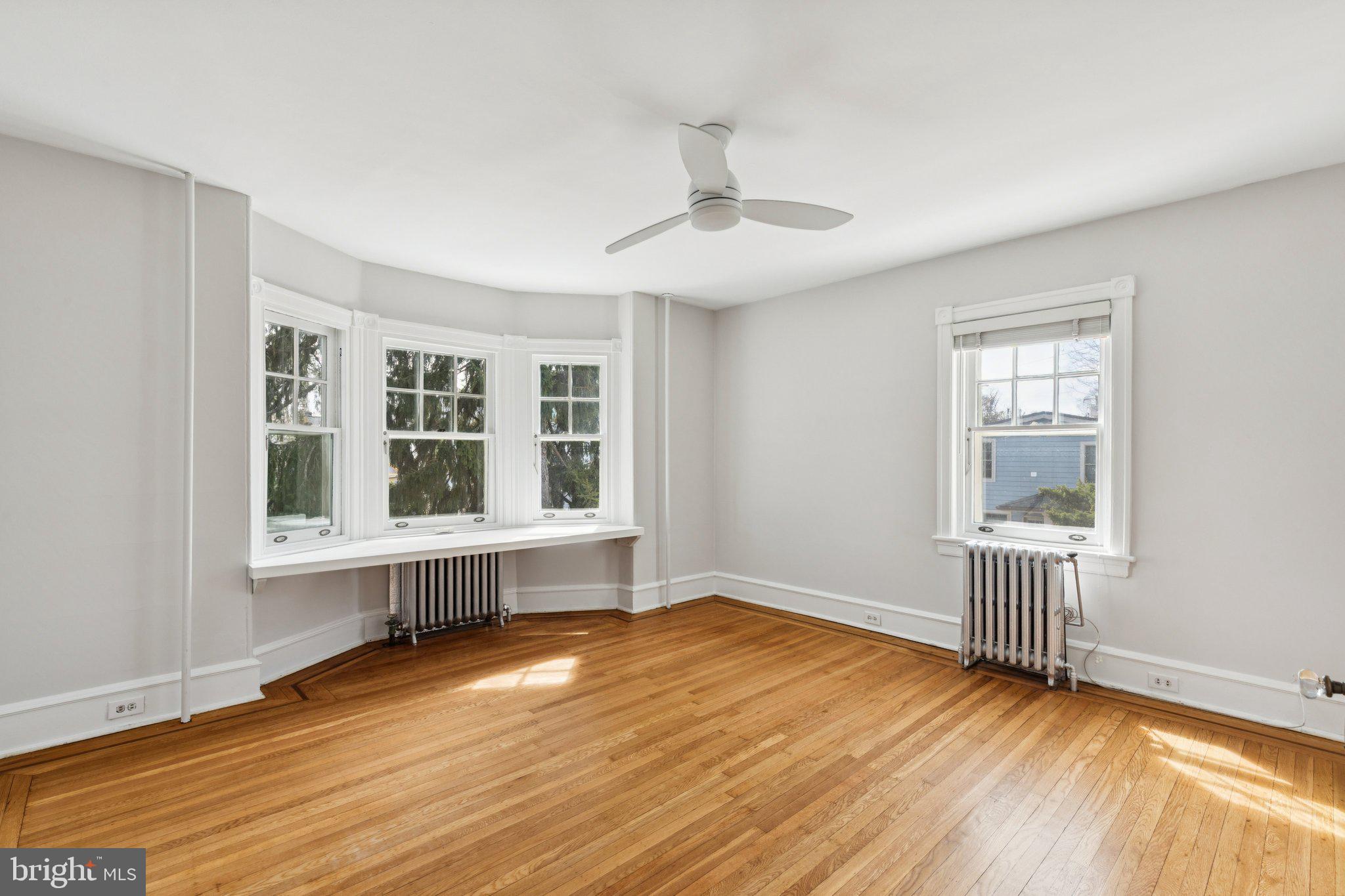 515 Carpenter Lane Philadelphia, PA 19119 - Photo 20 of 60 Bedroom