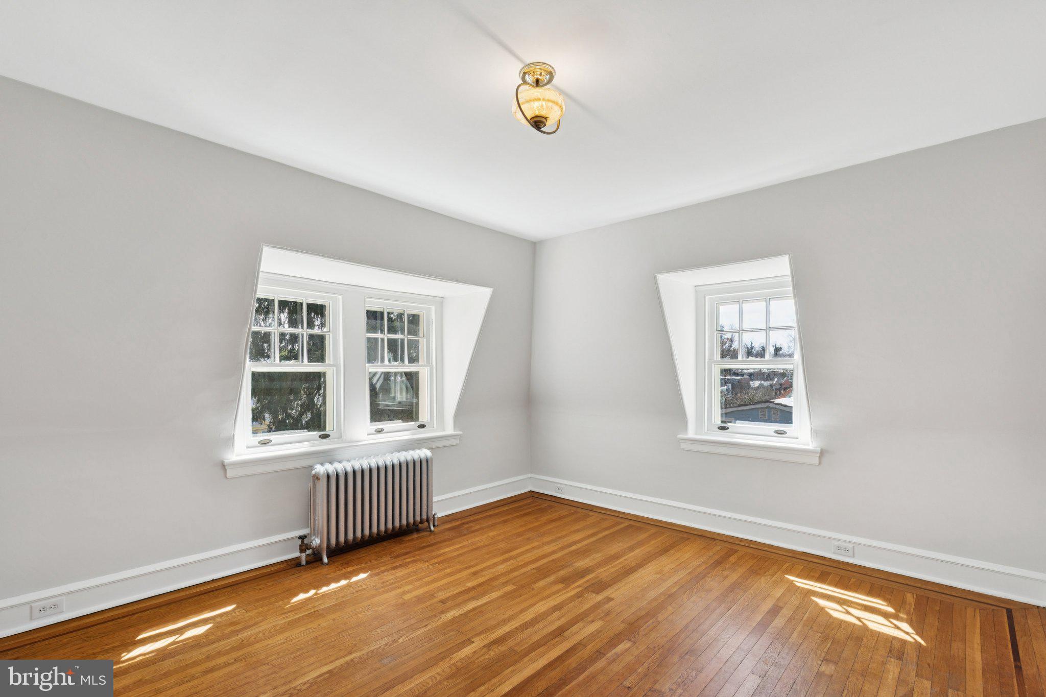 515 Carpenter Lane Philadelphia, PA 19119 - Photo 26 of 60 Bedroom