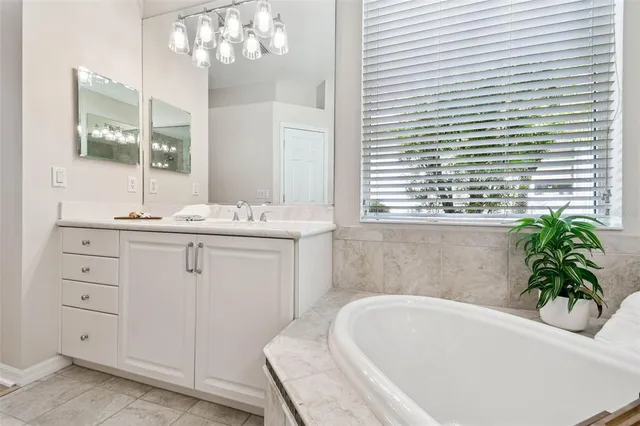 $635,000 | 7406 Lake Forest Glen, Lakewood Ranch, FL 34202