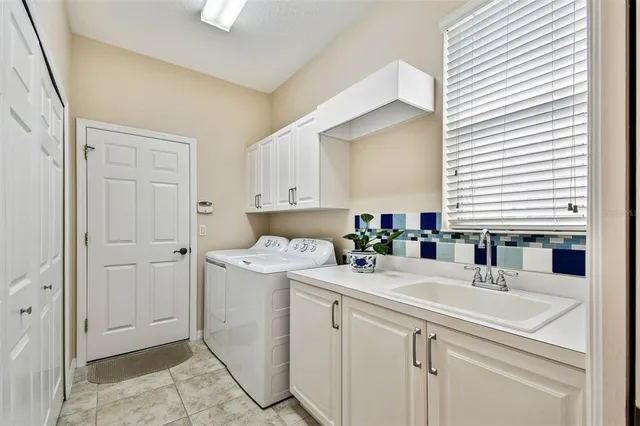 $635,000 | 7406 Lake Forest Glen, Lakewood Ranch, FL 34202