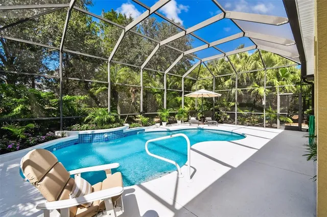 $635,000 | 7406 Lake Forest Glen, Lakewood Ranch, FL 34202