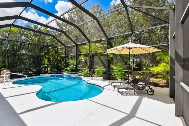 $635,000 | 7406 Lake Forest Glen, Lakewood Ranch, FL 34202