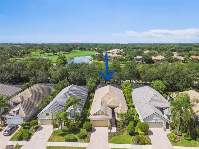 $635,000 | 7406 Lake Forest Glen, Lakewood Ranch, FL 34202