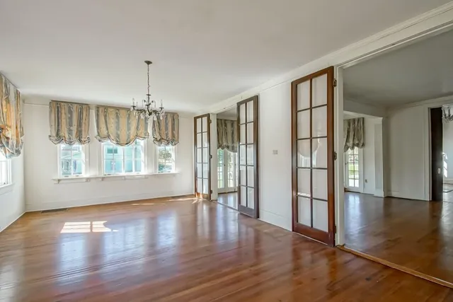 $646,000 | 6803 West End Boulevard, New Orleans, LA 70124