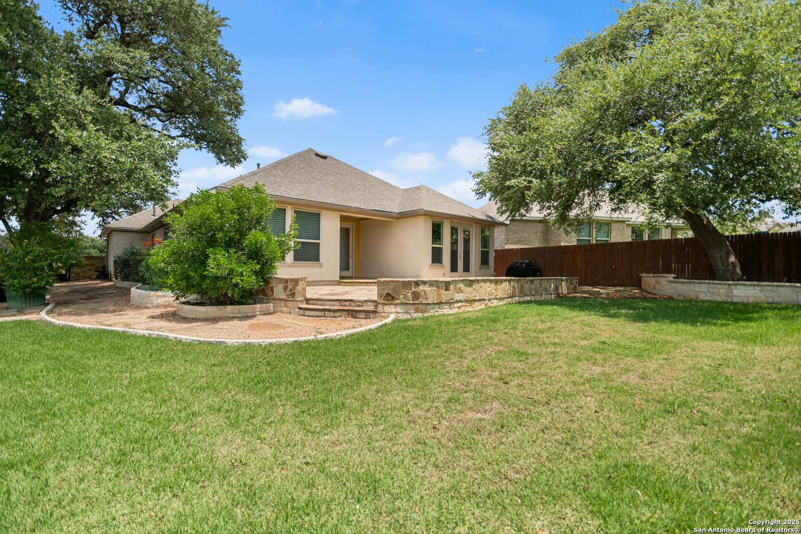 101 Boulder Creek Boerne, TX 78006 - Photo 20 of 47