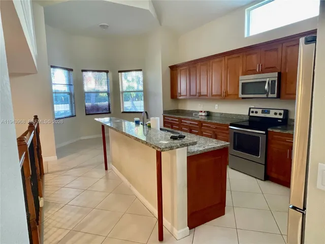 $4,600 | 1540 Southwest 171st Terrace, Pembroke Pines, FL 33027