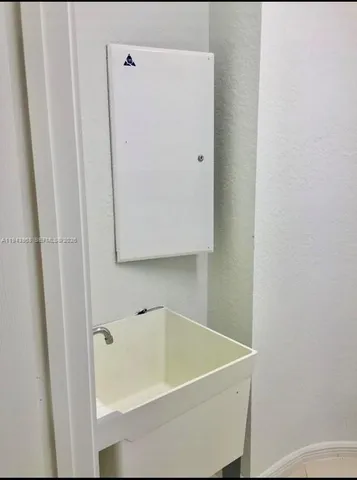 $4,600 | 1540 Southwest 171st Terrace, Pembroke Pines, FL 33027