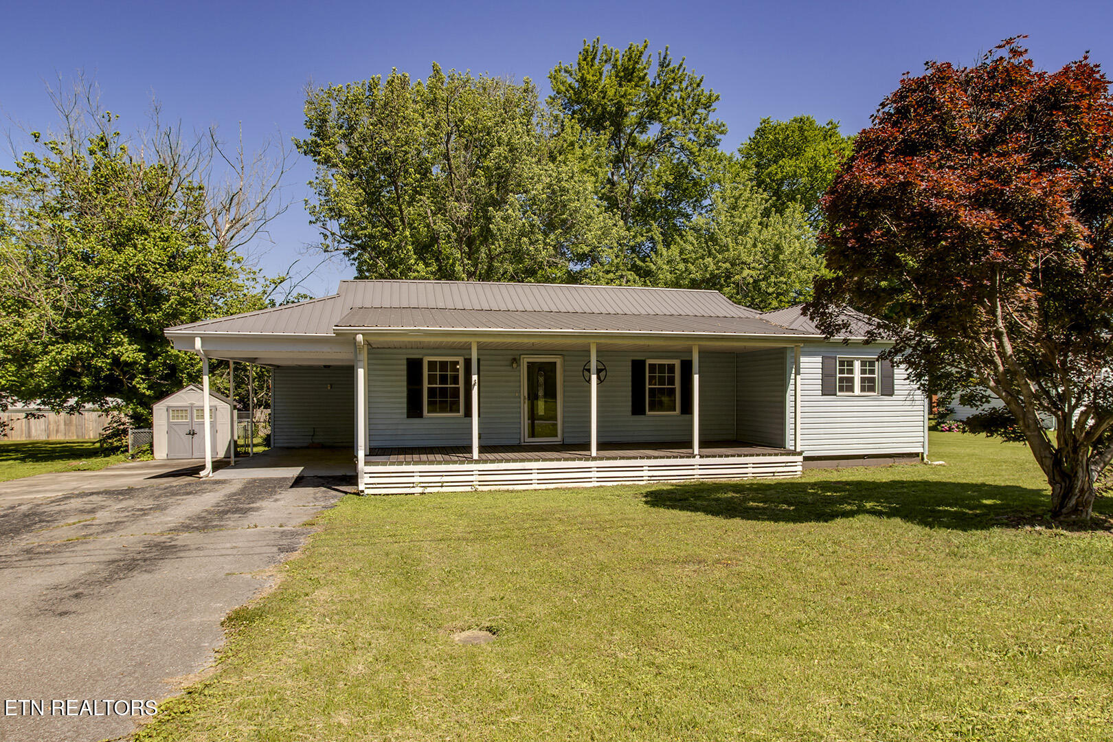 1113 Mayflower Road Kingston, TN 37763 - Photo 1 of 45 01_MayflowerRoad_1113_Front