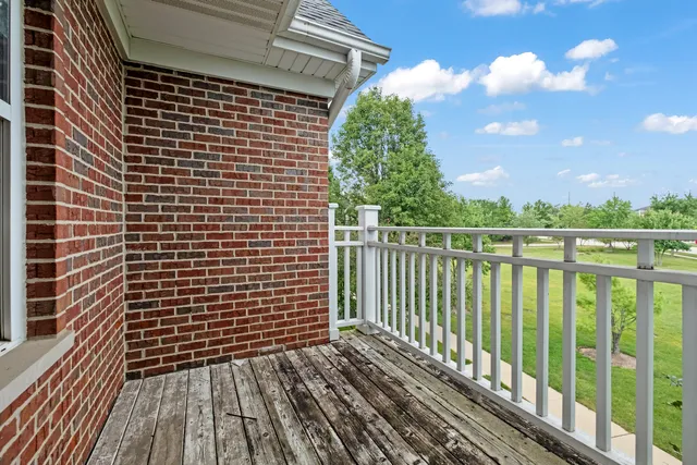 $440,500 | 1882 Keystone Place, Unit 1882, Schaumburg, IL 60193