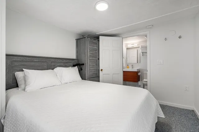 $725,000 | 166 Water Street, Unit B, Newburyport, MA 01950