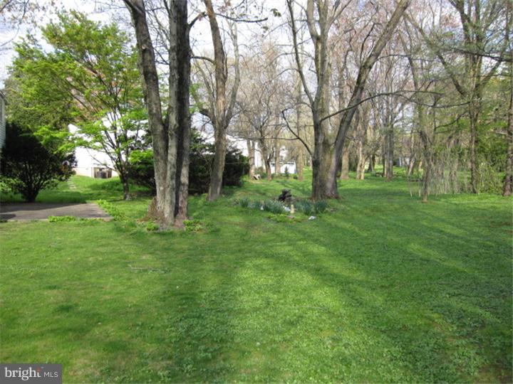 22 Lawrence Road Audubon, PA 19403 - Photo 16 of 16 Exterior Side