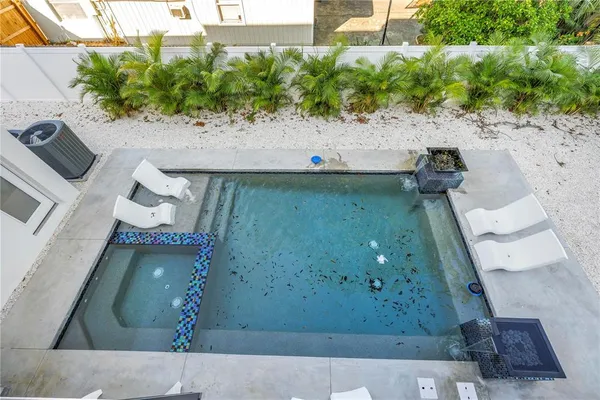$14,950 | 2305 Temple Street, Sarasota, FL 34239