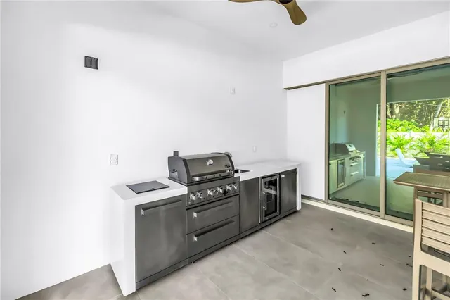 $17,000 | 2305 Temple Street, Sarasota, FL 34239