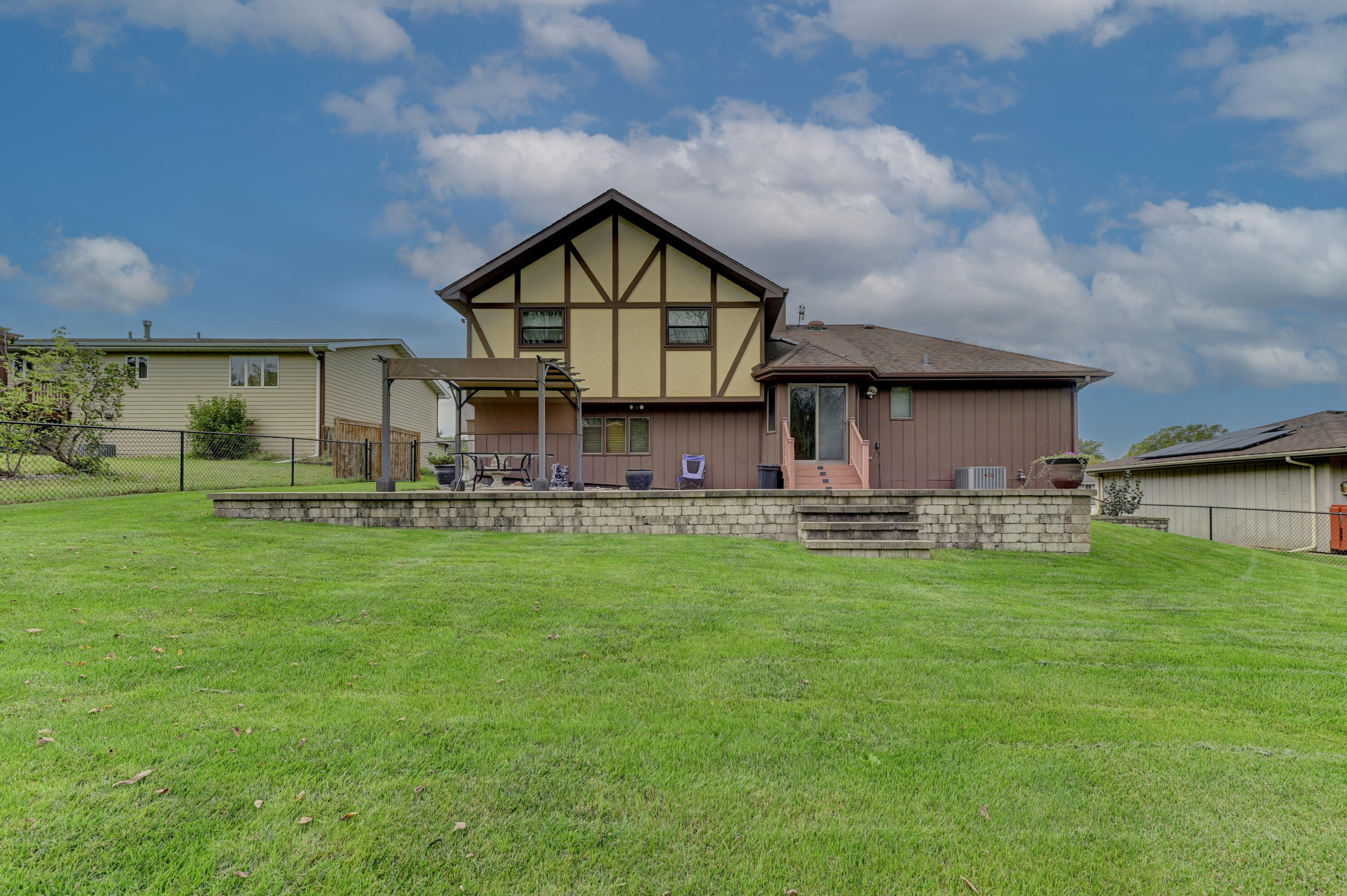 2525 Sandy Ridge Road Dyer, IN 46311 - Photo 21 of 41 3000x1996