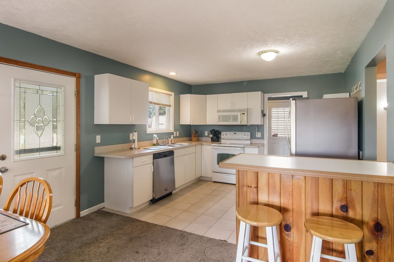 2373 Gary Road Traverse City, MI 49685 - Photo 8 of 28 1904199-7.JPG