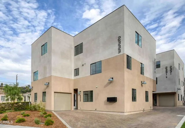 $4,900 | 2325 Langdale Avenue, Los Angeles, CA 90041