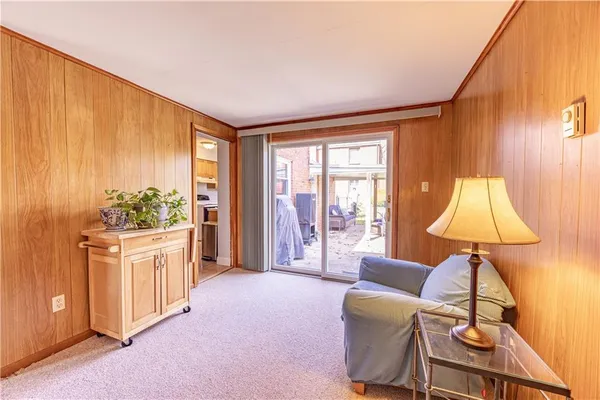 $279,900 | 222 Glenview Drive, New Kensington, PA 15068