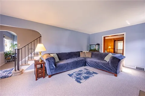 $279,900 | 222 Glenview Drive, New Kensington, PA 15068