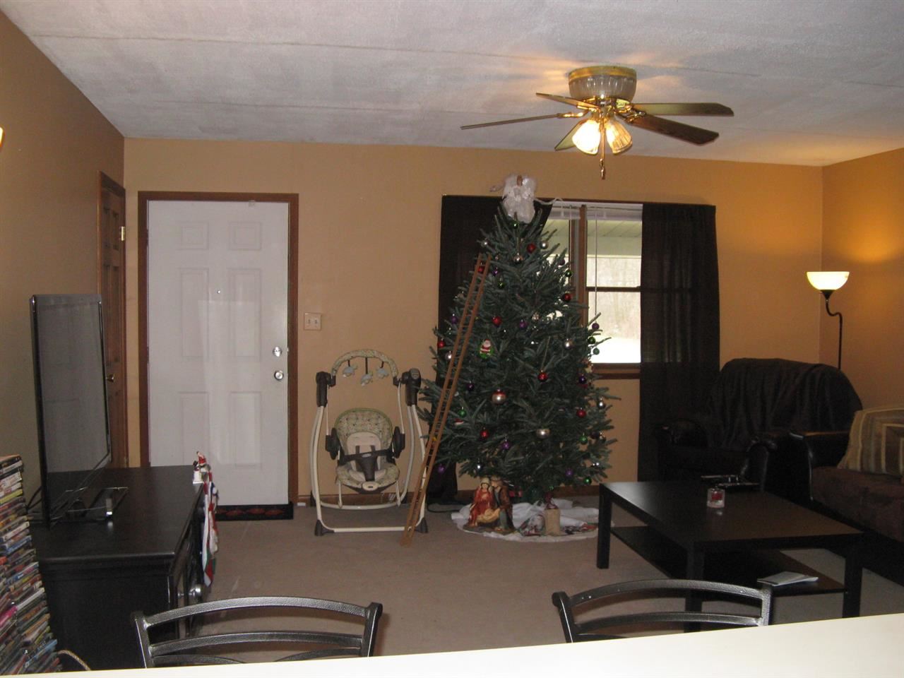 811 Inderrieden Road Chandler, IN 47610 - Photo 3 of 24 Gallery Image 3