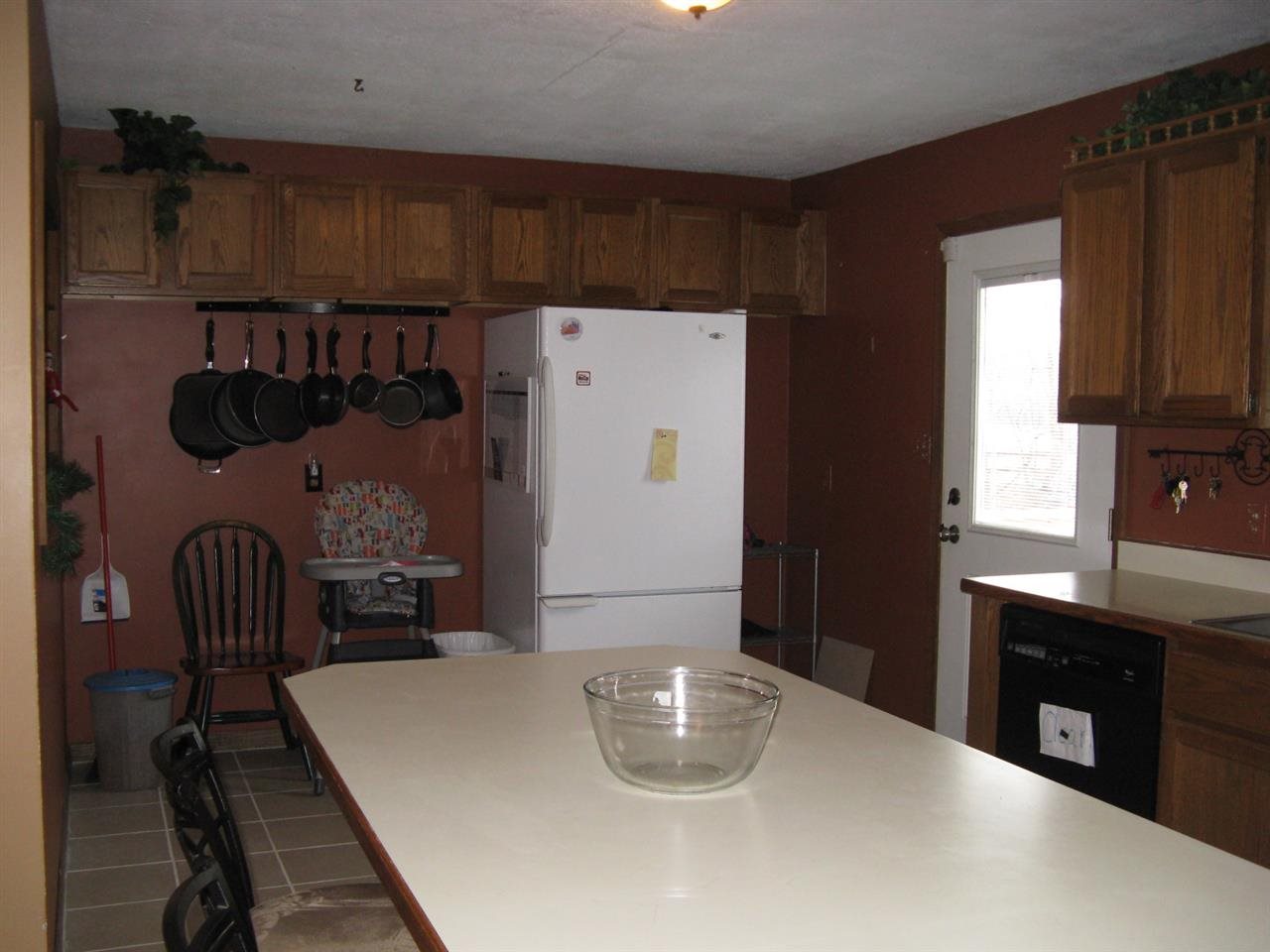 811 Inderrieden Road Chandler, IN 47610 - Photo 6 of 24 Gallery Image 6