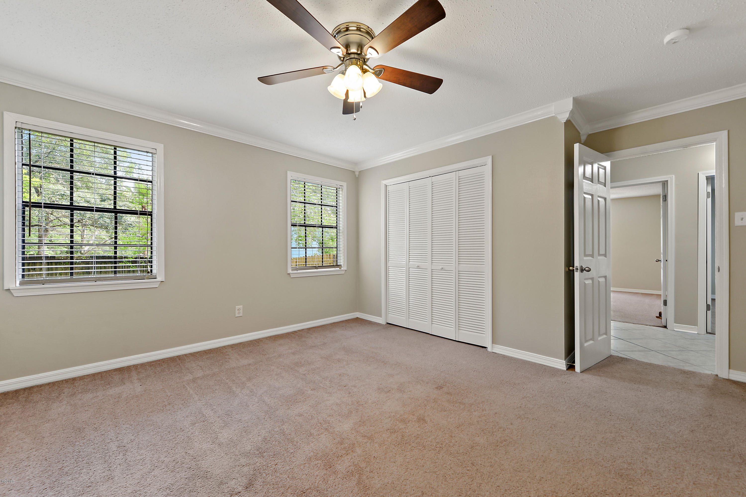 1404 Diller Road Ocean Springs, MS 39564 - Photo 11 of 19 011
