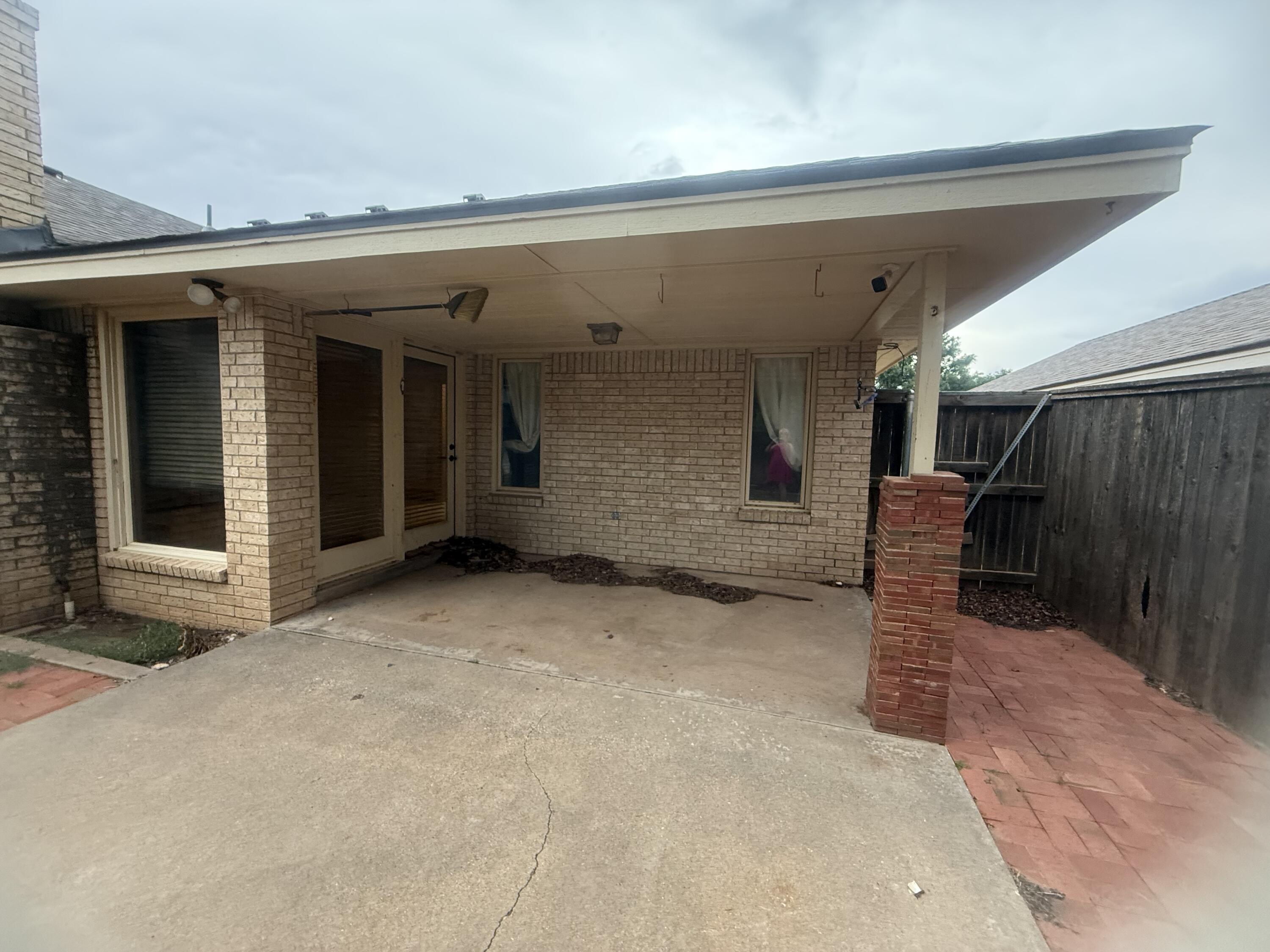 5527 94th Street Lubbock, TX 79424 - Photo 49 of 56 94th covered patio