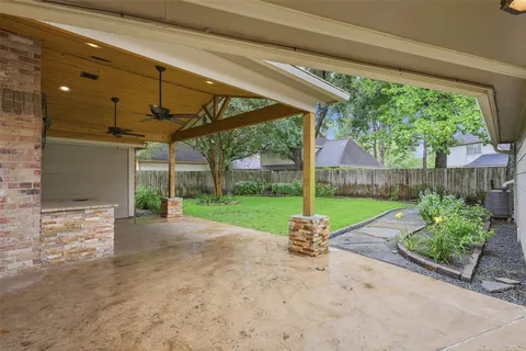 $375,000 | 9203 South Pass Lane, Houston, TX 77064