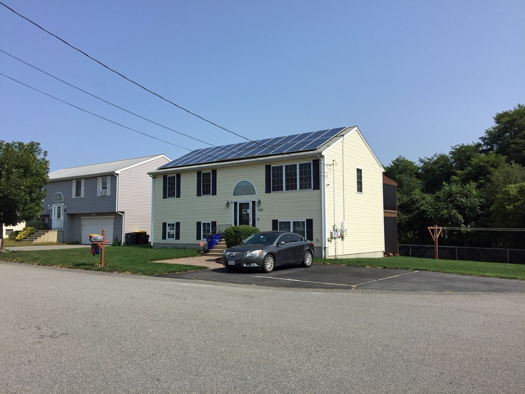 236 McMahon Street Fall River, MA 02721 - Photo 2 of 18 Gallery Image 2