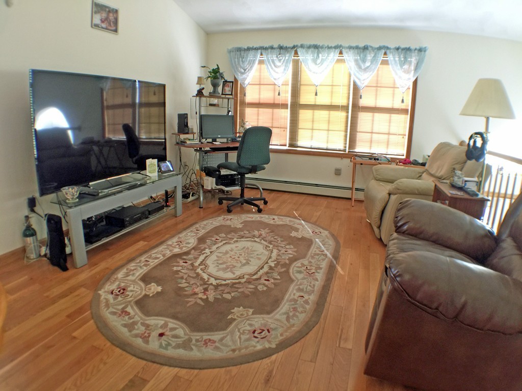 236 McMahon Street Fall River, MA 02721 - Photo 4 of 18 Gallery Image 4