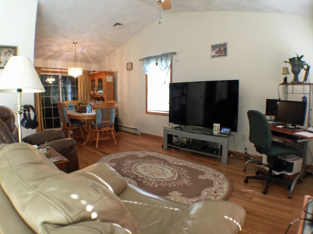 236 McMahon Street Fall River, MA 02721 - Photo 6 of 18 Gallery Image 6