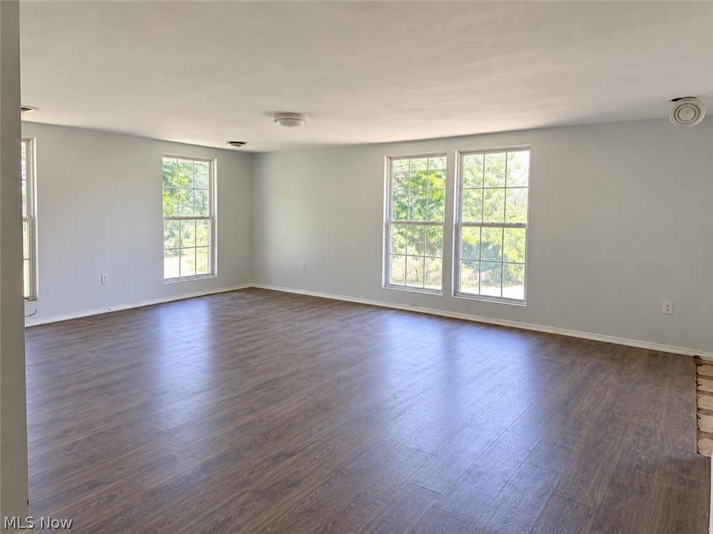 56612 McGee Road Shadyside, OH 43947 - Photo 7 of 15 Gallery Image 7