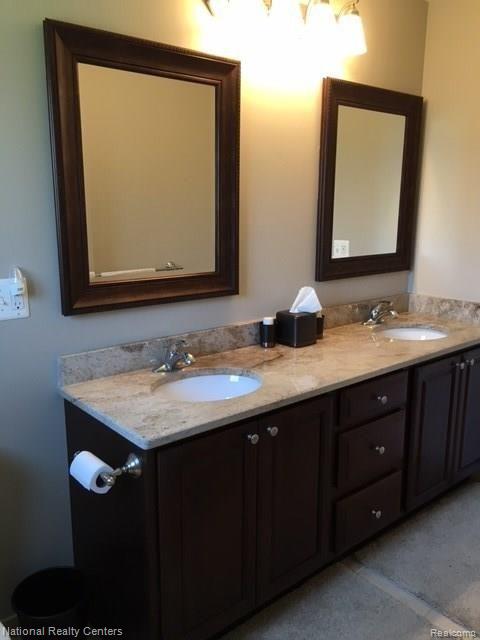 23538 Meadowbrook Road Novi, MI 48375 - Photo 24 of 50 Remodeled Bath