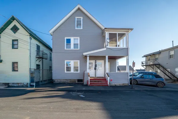 $640,000 | 23-25 Salem Street, Nashua, NH 03064