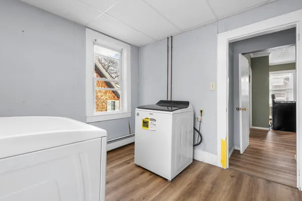 $640,000 | 23-25 Salem Street, Nashua, NH 03064