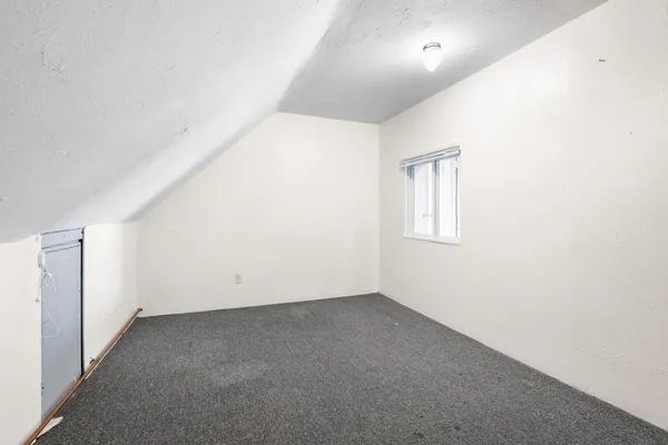 $640,000 | 23-25 Salem Street, Nashua, NH 03064
