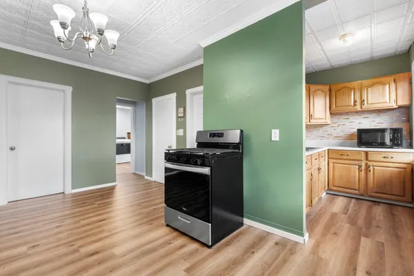 $640,000 | 23-25 Salem Street, Nashua, NH 03064